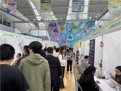 但焦点的逻辑和笼统表达仍需依托人自 